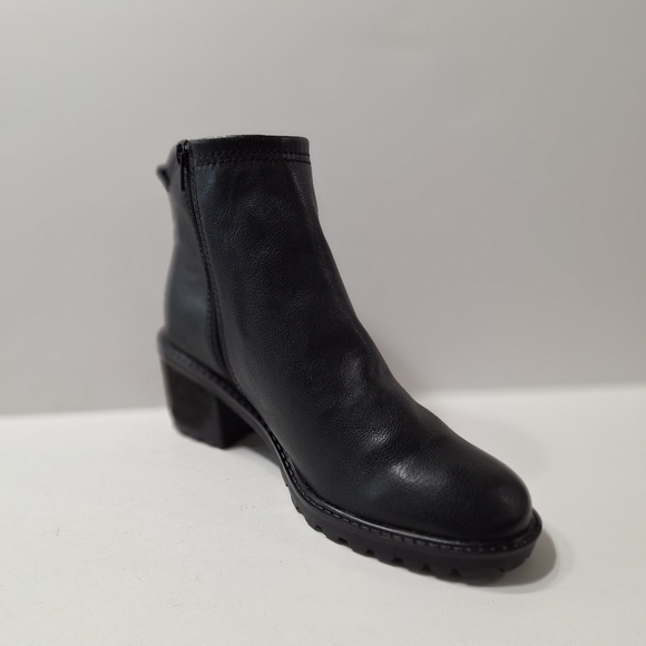 Zodiac Greyson Whimsigoth Block Heel Lug Sole Witchy Like New Combat Boot Sz. 11 - Picture 2 of 10
